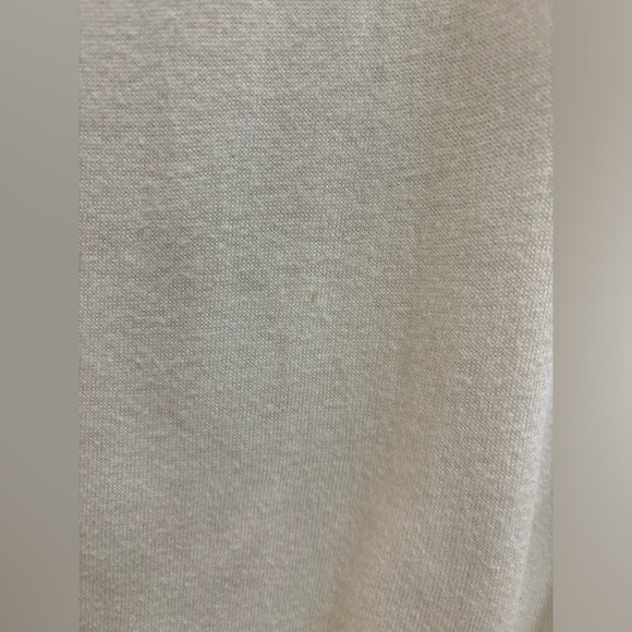 Express Women’s Cashmere Blend Ivory Cold Shoulder Tunic Sweater Medium - Picture 10 of 10